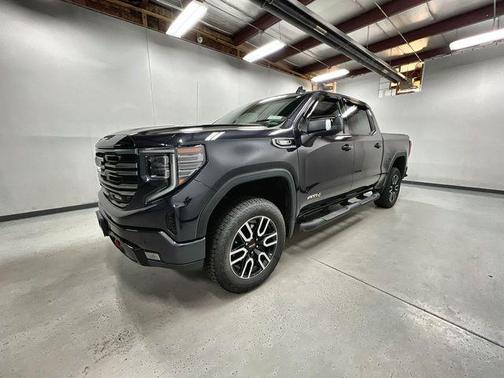 Titanium Rush Metallic 2025 GMC Sierra 1500 AT4