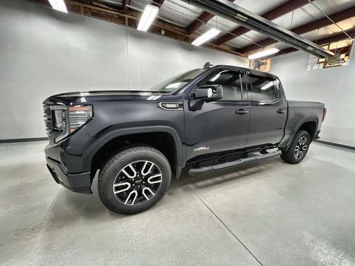 Titanium Rush Metallic 2025 GMC Sierra 1500 AT4