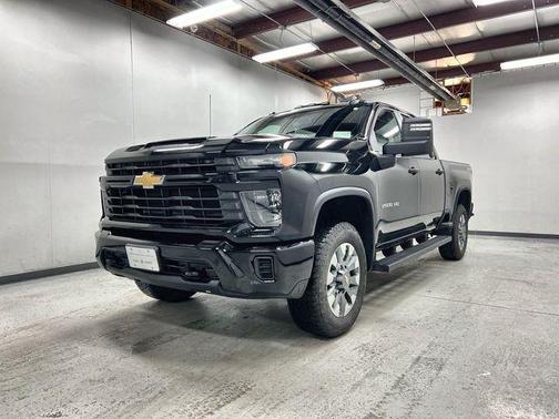 2024 Chevrolet Silverado 2500 Custom