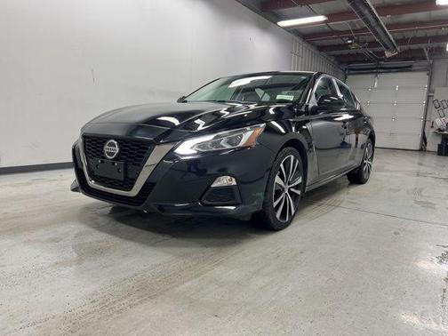 2021 Nissan Altima SR Intelligent AWD