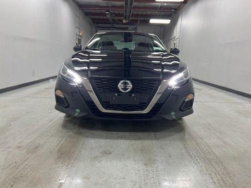 2021 Nissan Altima SR Intelligent AWD