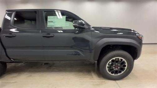 2025 Toyota Tacoma Hybrid TRD Off Road