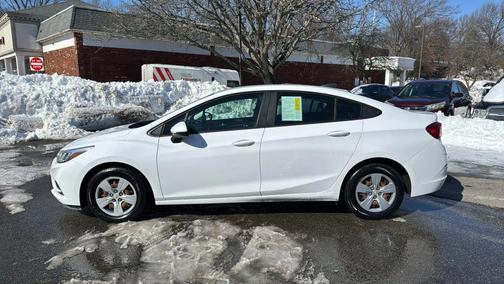 2018 Chevrolet Cruze LS