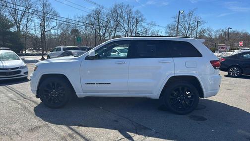 2020 Jeep Grand Cherokee Altitude
