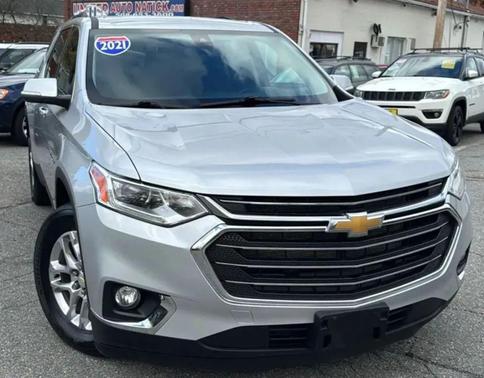 2021 Chevrolet Traverse LT Cloth