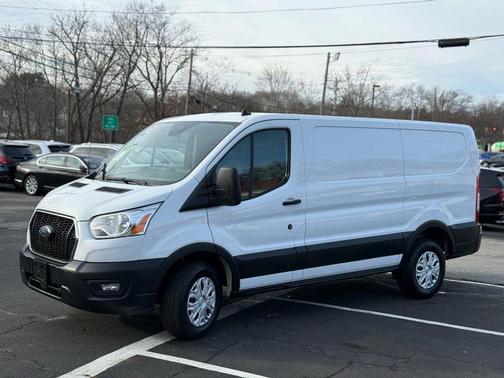 2021 Ford Transit-250 Base