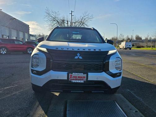 White Diamond W/ Black Roof 2025 Mitsubishi Outlander PHEV SEL