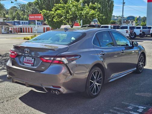 Predawn Gray Mica 2024 Toyota Camry SE