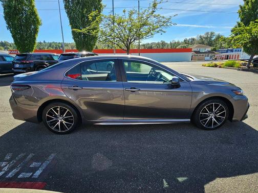 Predawn Gray Mica 2024 Toyota Camry SE