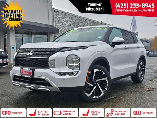 Diamond White 2024 Mitsubishi Outlander SE 2.5 S-AWC