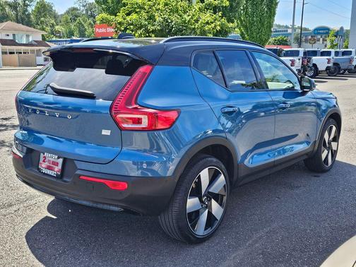Fjord Blue Metallic 2023 Volvo XC40 Recharge Pure Electric Twin Ultimate