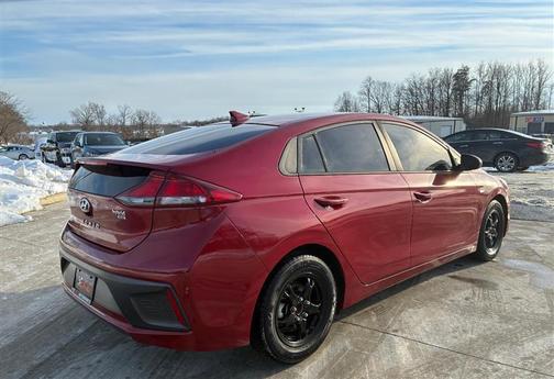 2020 Hyundai IONIQ Hybrid Blue