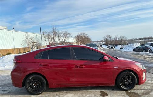 2020 Hyundai IONIQ Hybrid Blue