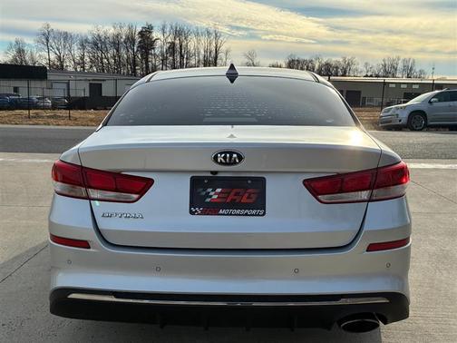 2019 Kia Optima LX