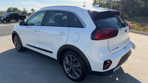 Snow White Pearl 2020 Kia Niro Touring