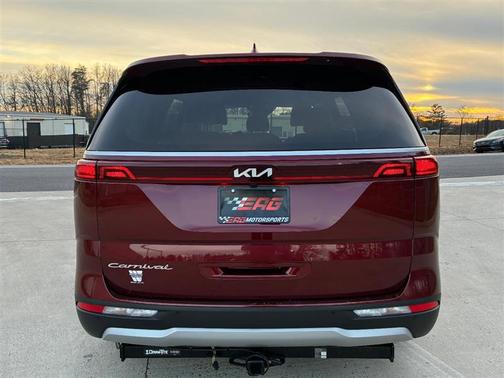 2022 Kia Carnival LXS