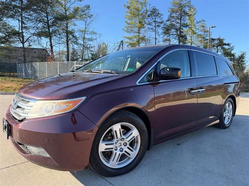 Dark Cherry Pearl 2012 Honda Odyssey Touring Elite