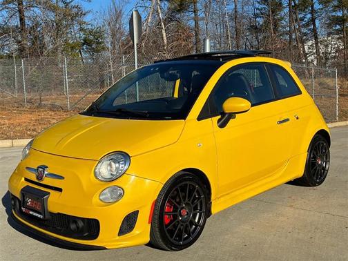 2016 FIAT 500 Abarth