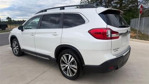 Crystal White Pearl 2021 Subaru Ascent Limited 8-Passenger