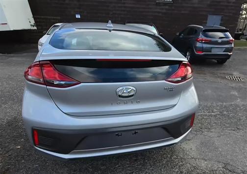 2021 Hyundai IONIQ Hybrid Blue