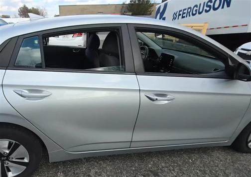 2021 Hyundai IONIQ Hybrid Blue