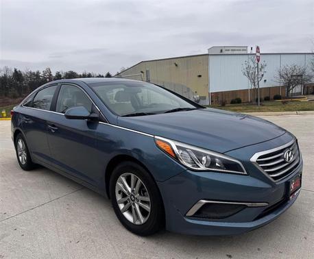 2016 Hyundai SONATA SE