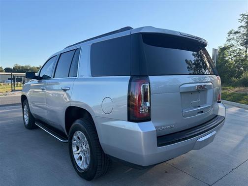 Quicksilver Metallic 2020 GMC Yukon SLT