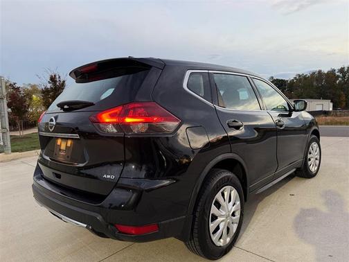2018 Nissan Rogue S