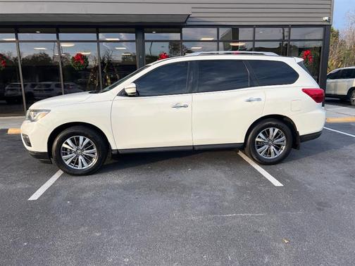 2020 Nissan Pathfinder SV 2WD