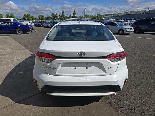 White 2022 Toyota Corolla LE