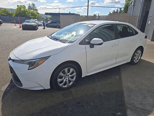 White 2022 Toyota Corolla LE