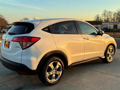 2017 Honda HR-V EX