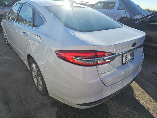 2018 Ford Fusion Hybrid SE