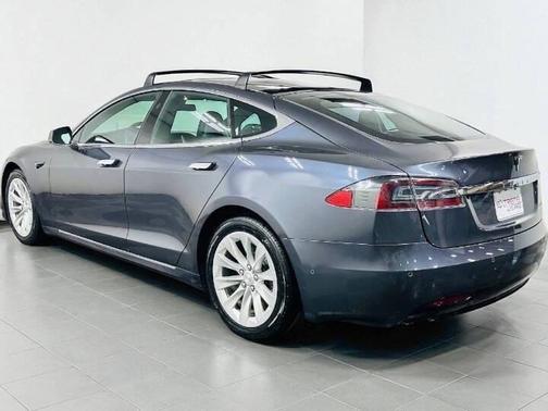 2020 Tesla Model S Long Range Plus