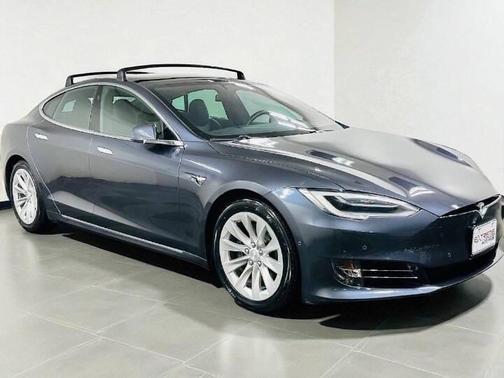 2020 Tesla Model S Long Range Plus