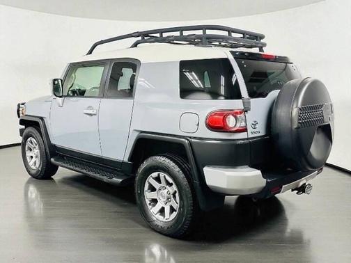 2014 Toyota FJ Cruiser Base