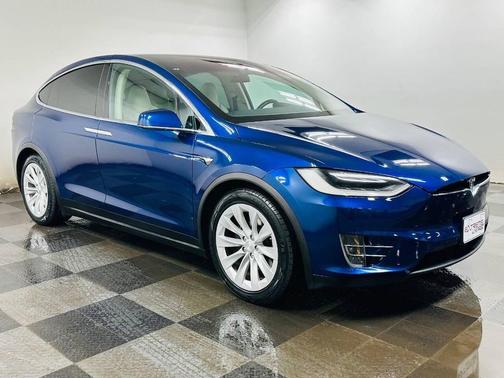 2018 Tesla Model X 75D