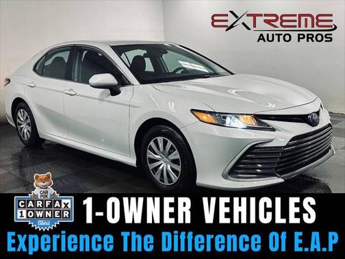 2022 Toyota Camry LE