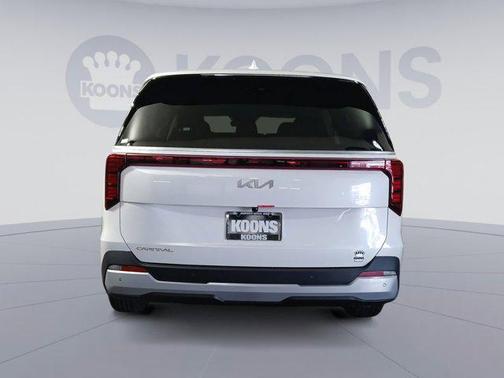 Snow White Pearl 2026 Kia Carnival LXS