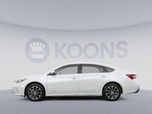 Blizzard Pearl 2016 Toyota Avalon Hybrid XLE Premium