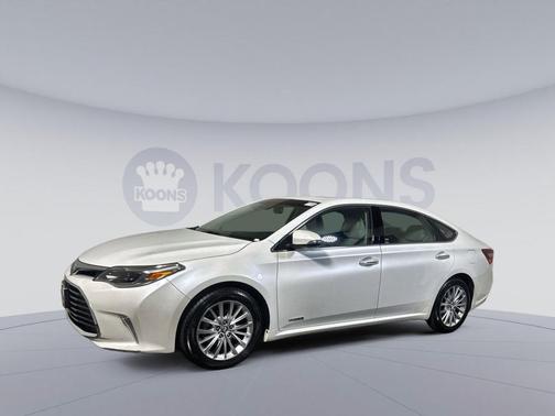 Blizzard Pearl 2016 Toyota Avalon Hybrid XLE Premium
