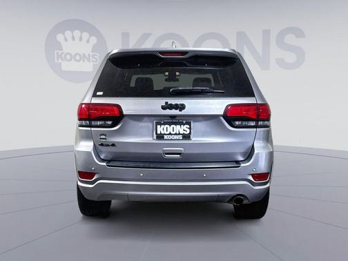 Billet Silver Metallic Clearcoat 2021 Jeep Grand Cherokee Laredo