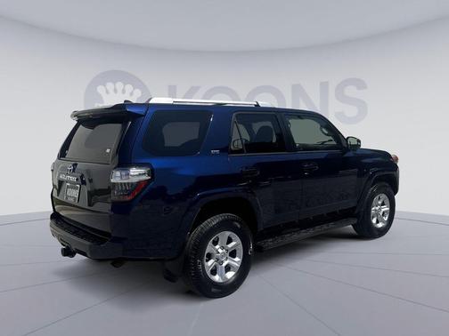 Nautical Blue Metallic 2017 Toyota 4Runner SR5 Premium