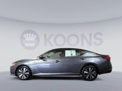 2021 Nissan Altima 2.5 SV