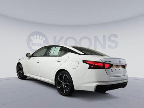 2024 Nissan Altima SR FWD