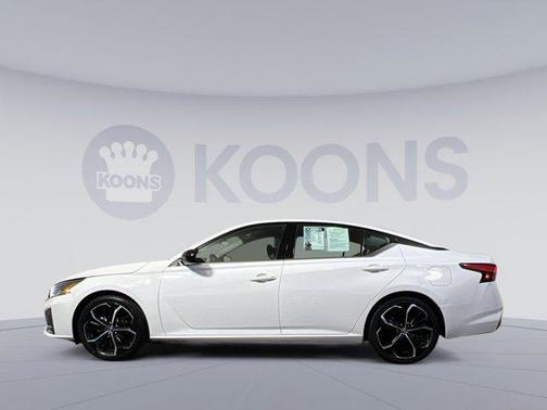 2024 Nissan Altima SR FWD