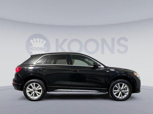 2024 Audi Q3 Premium 45 TFSI S line quattro Tiptronic