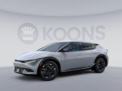 2025 Kia EV6 Wind