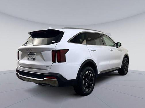 Glacial White Pearl 2026 Kia Sorento S
