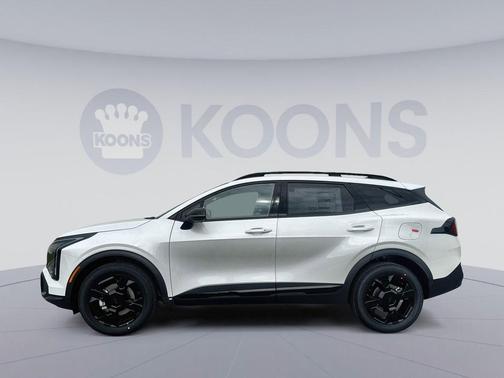 Snow White Pearl 2026 Kia Sportage X-Line